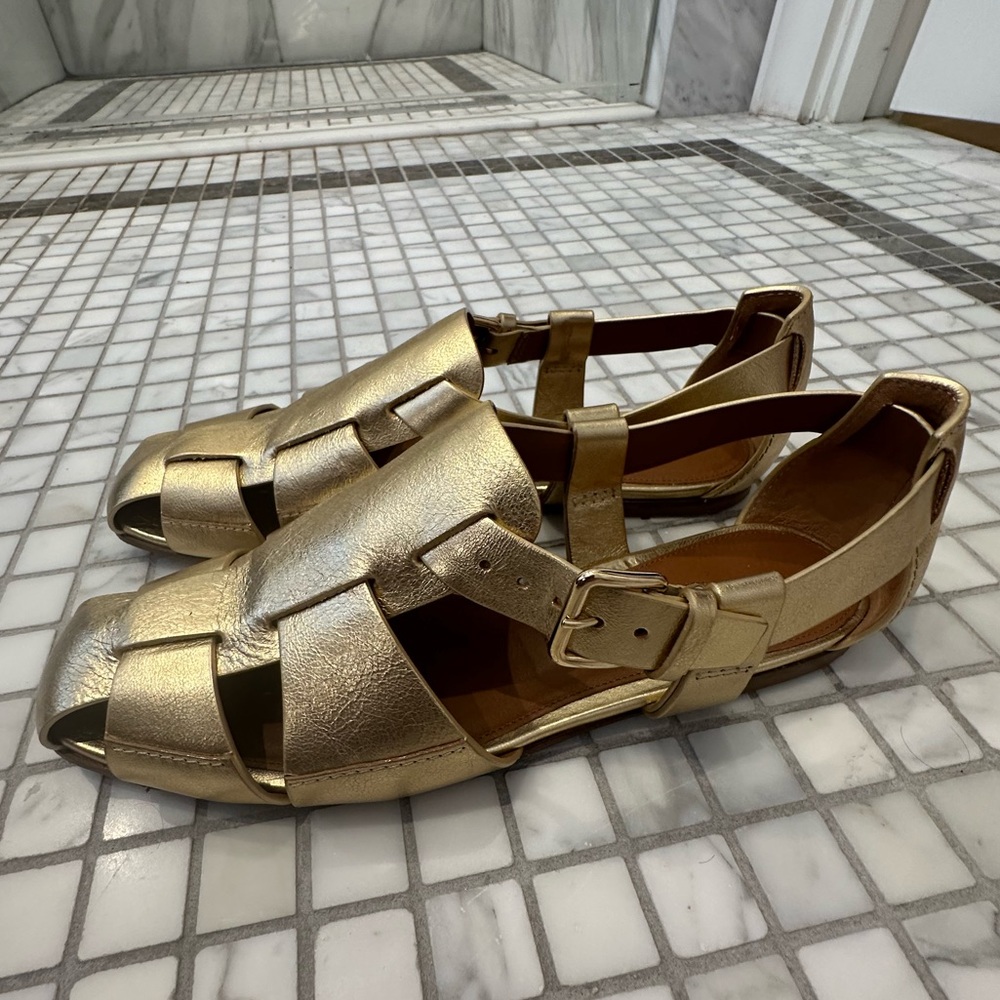 Emme Parsons fisherman sandal